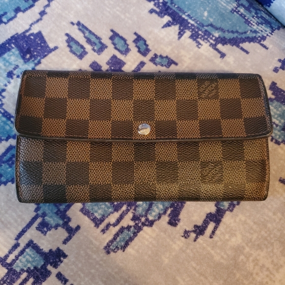 Louis Vuitton Damier Ebene Sarah Wallet Luxury Made in Spain 2007 - Picture 8 of 17